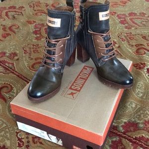 Pikolinos Connelly Boot